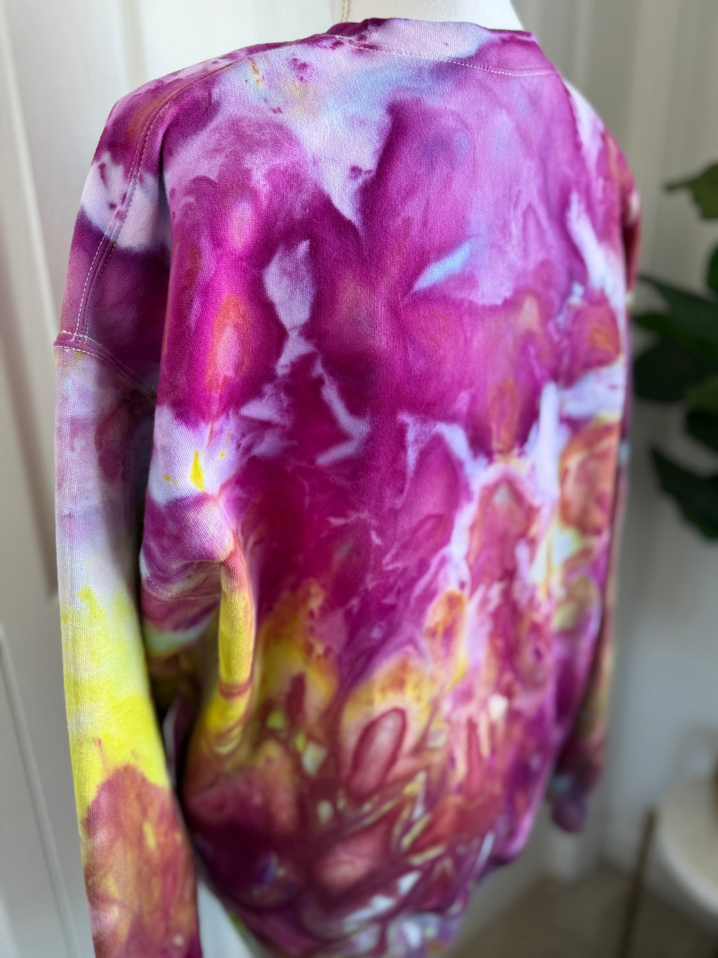 Size Large Ice Dye Crewneck