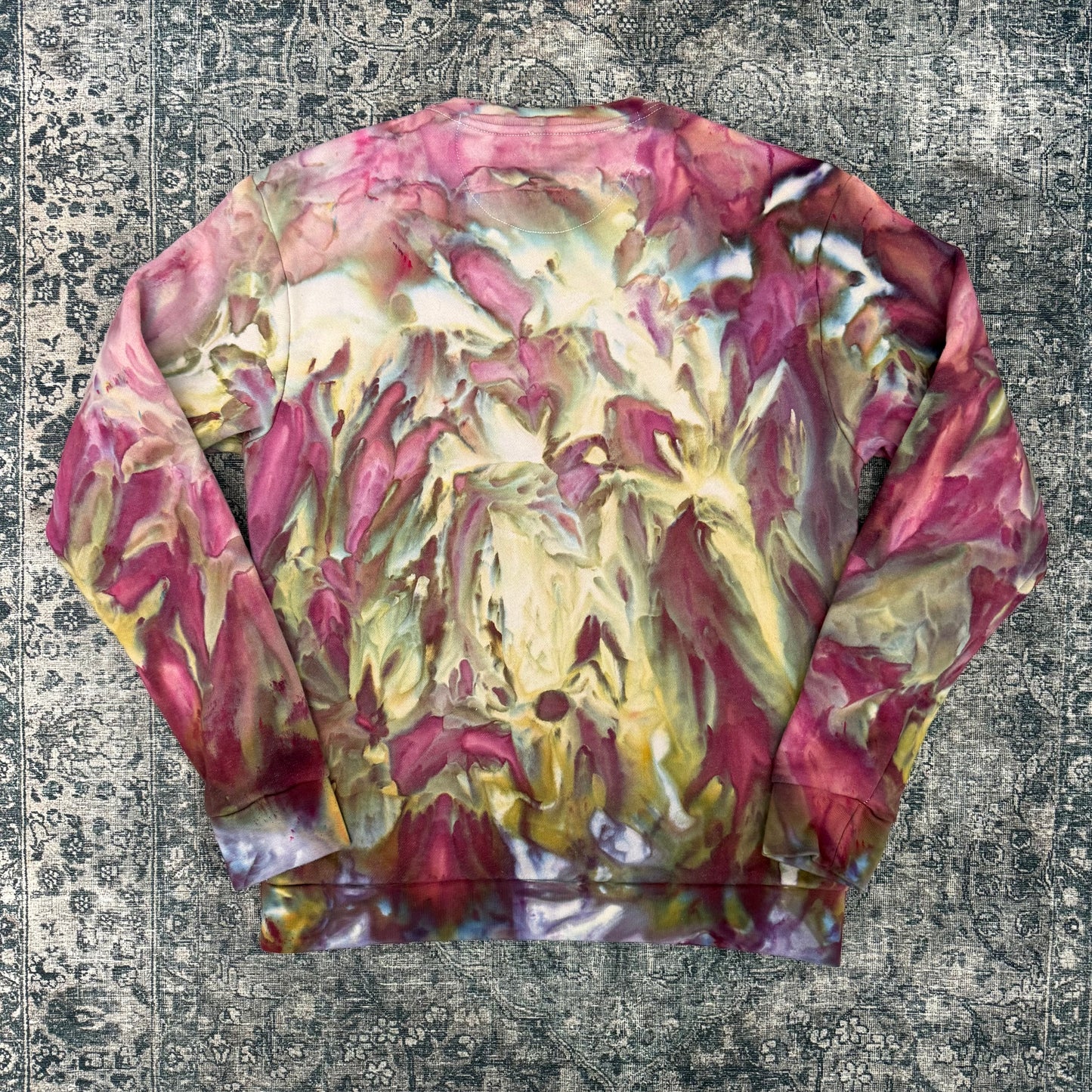 Medium Pocket Crewneck