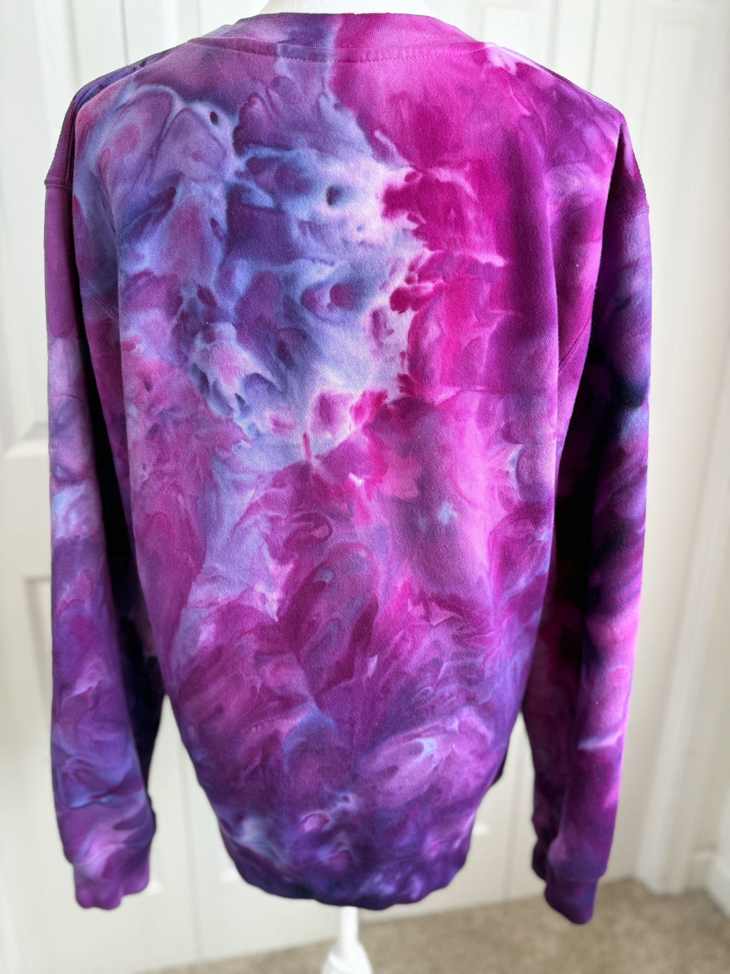 Electric Orchid Crewneck Sweatshirt (Oversized fit size Medium)