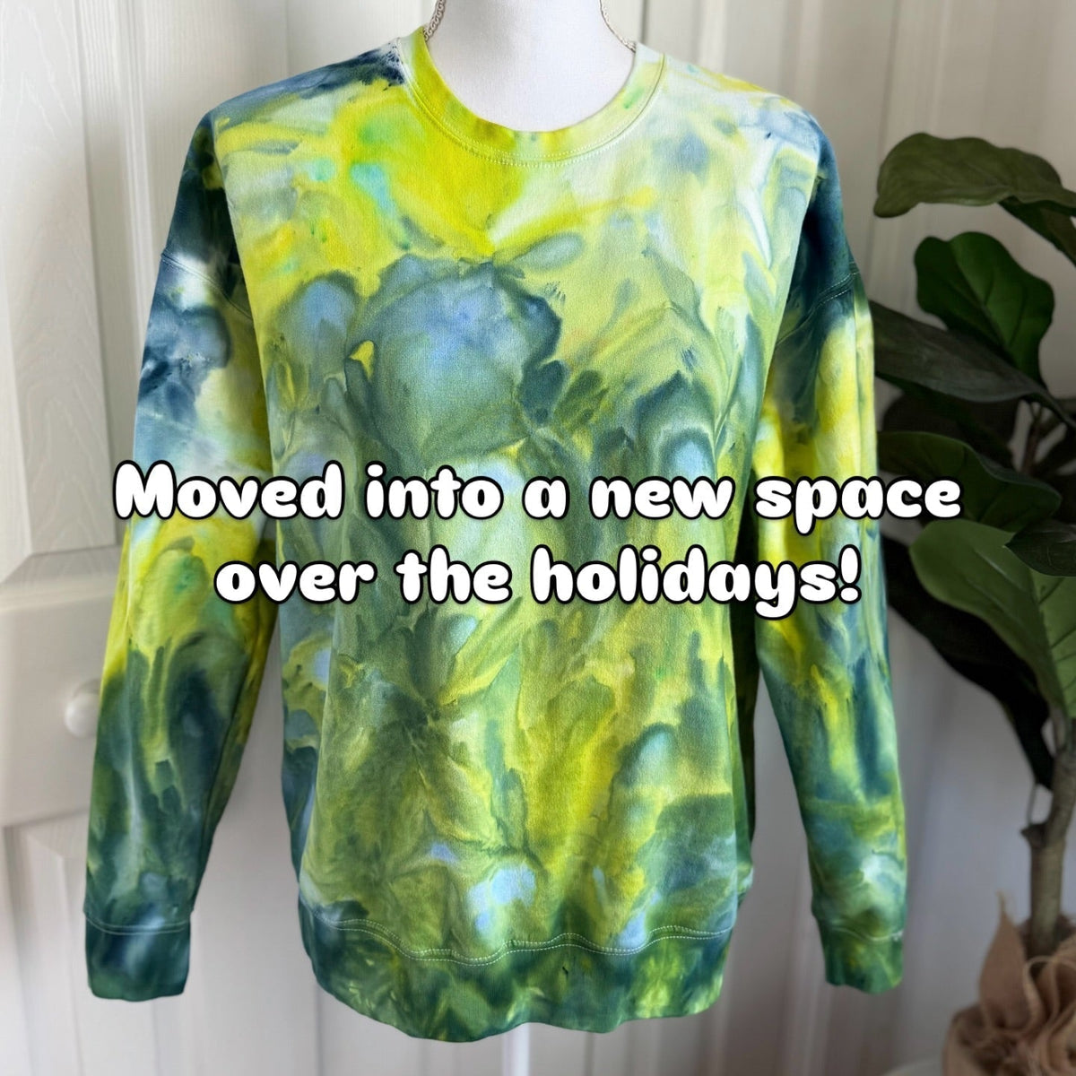 Why Small Businesses Are Choosing Handmade Custom Apparel Over Mass-Produced Merch