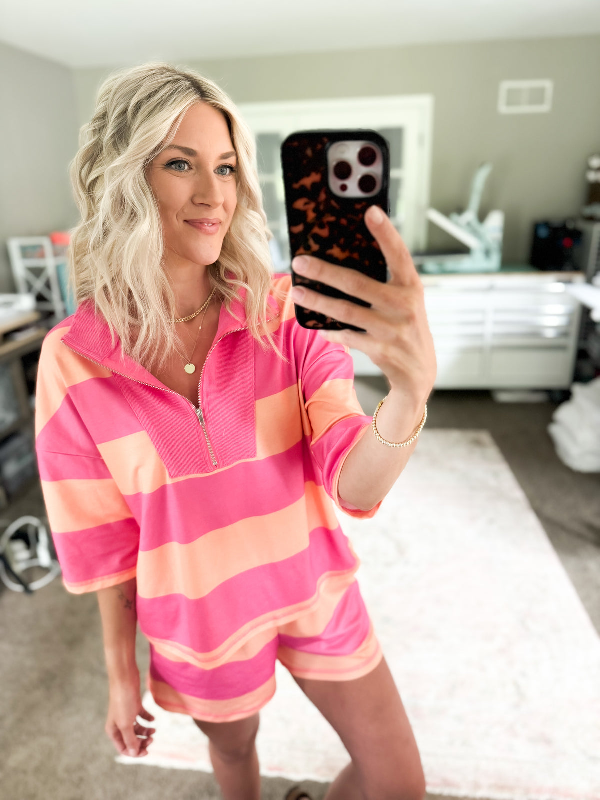XL pink and orange outfit