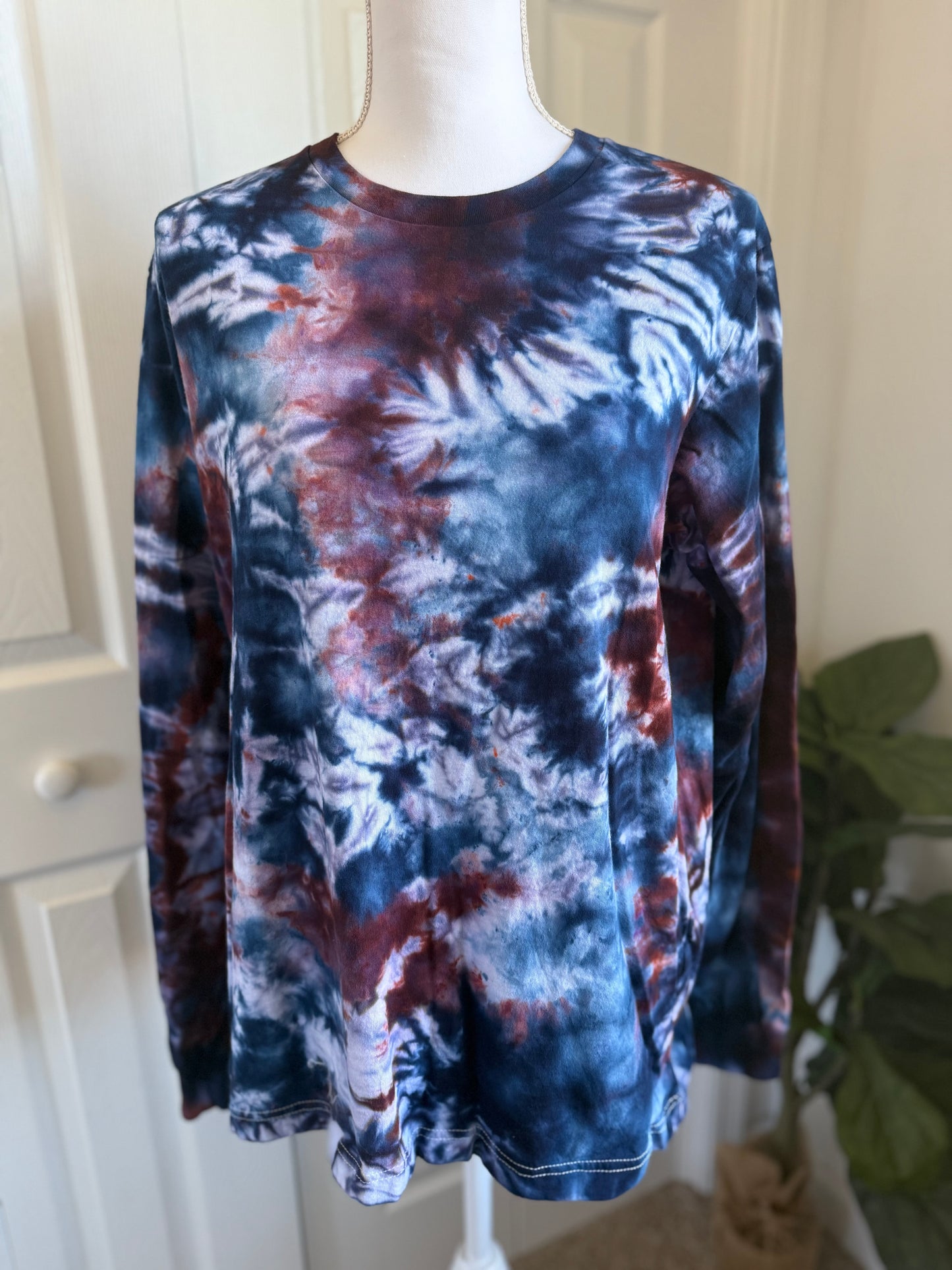 Rose & Navy Tie Dye