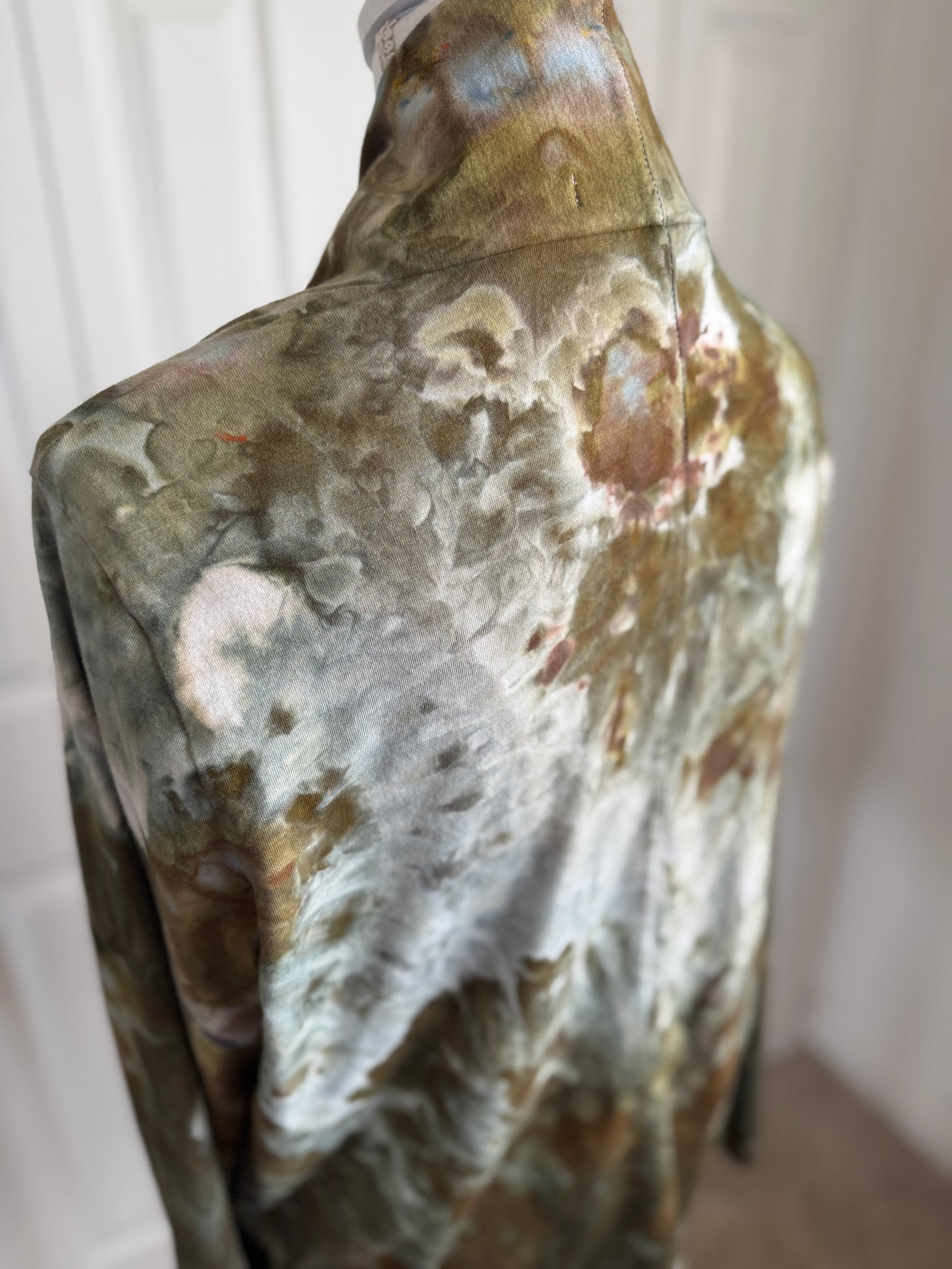 Olive Drab Ice Dye Stretch Cardigan Size Large