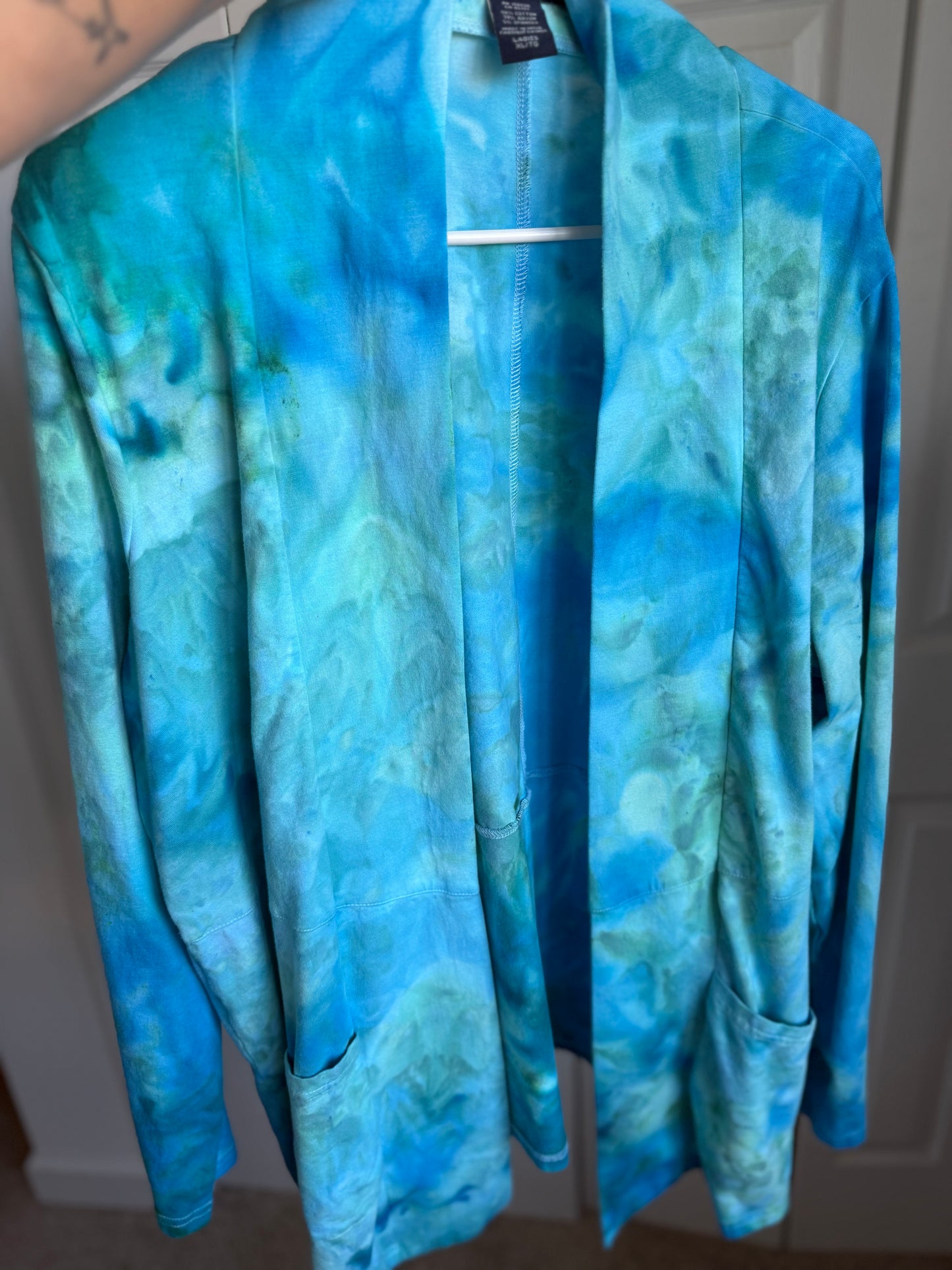 Caribbean Blue Ice Dye Stretch Cardigan Size XL