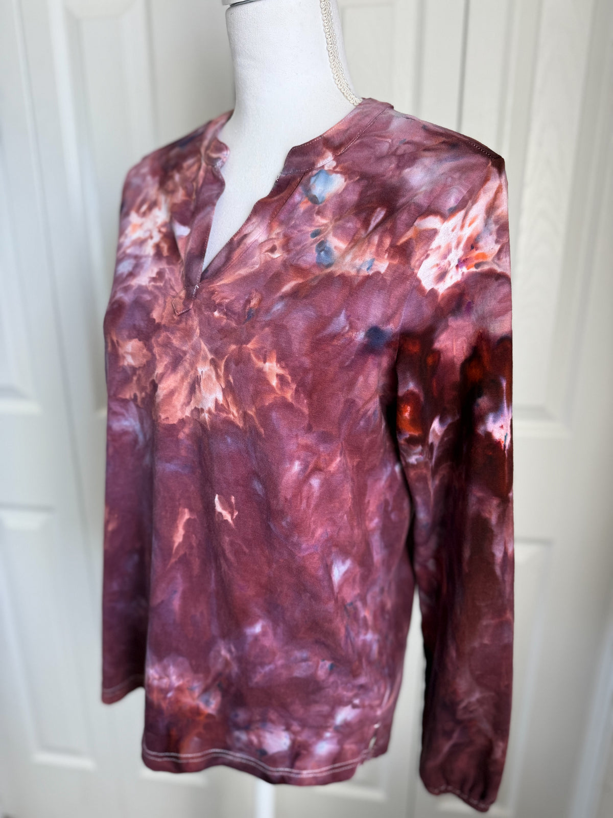 Vneck Ice Dye Knit Top - Size Small — Floorboard Findings Boutique