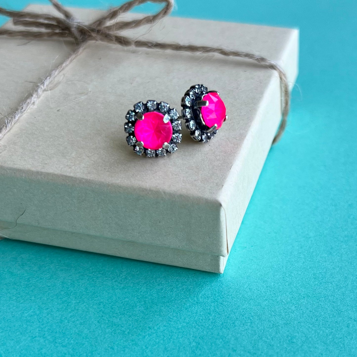 Ultra Pink Swarovski Crystal Halo Stud Set