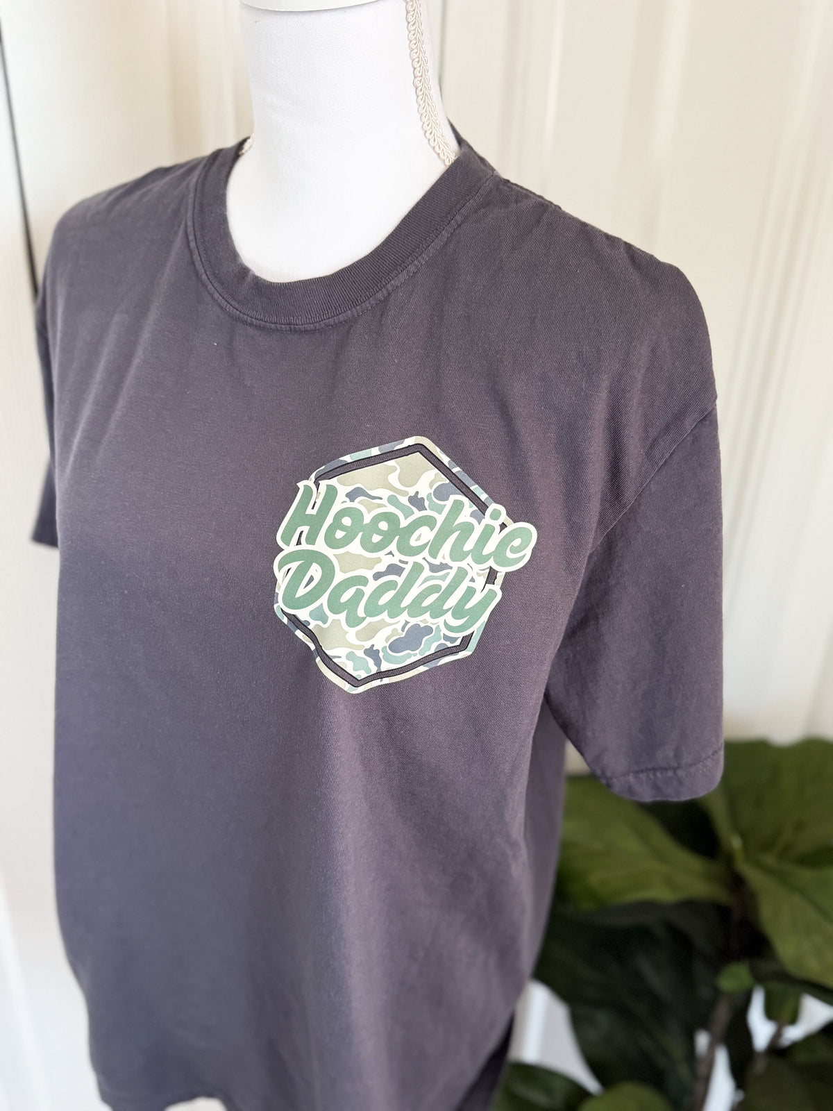 Hoochie Daddy Graphic Tee — Floorboard Findings Boutique