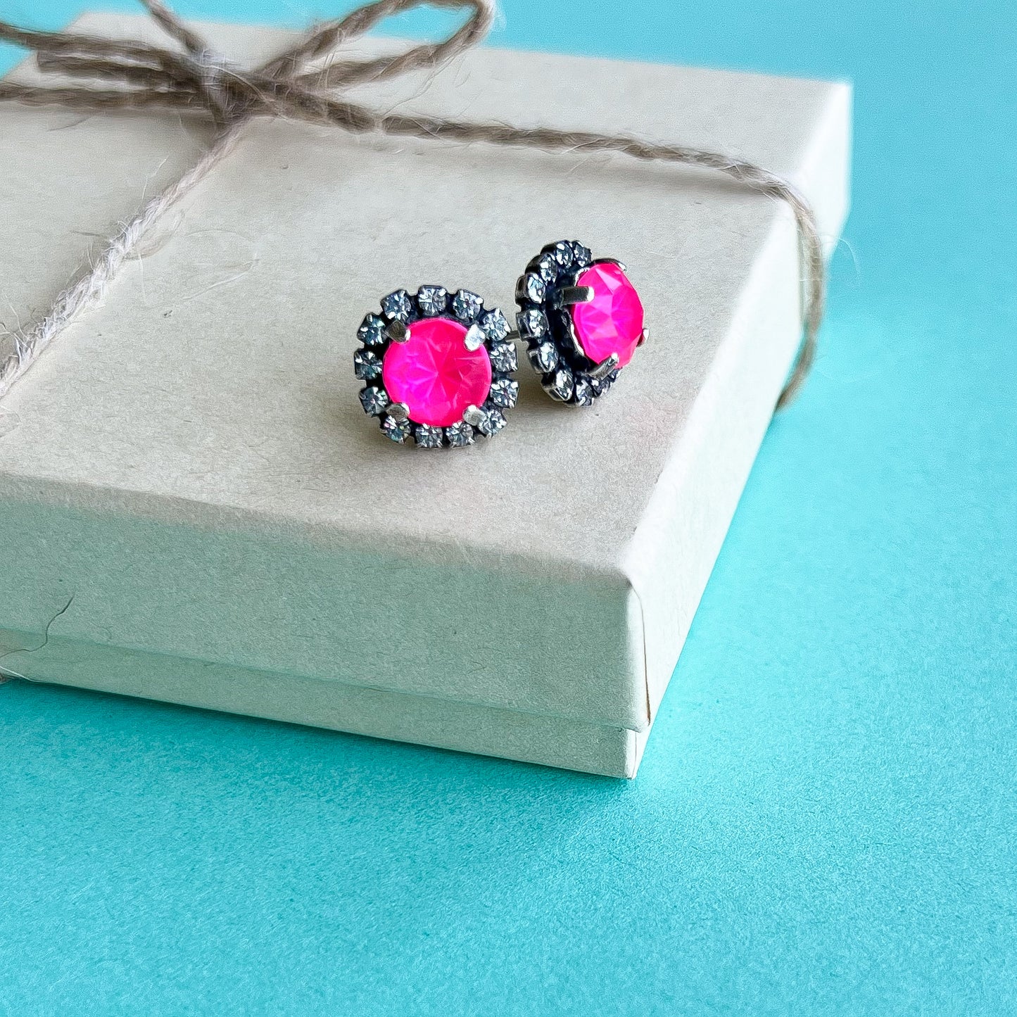 Ultra Pink Swarovski Crystal Halo Stud Set