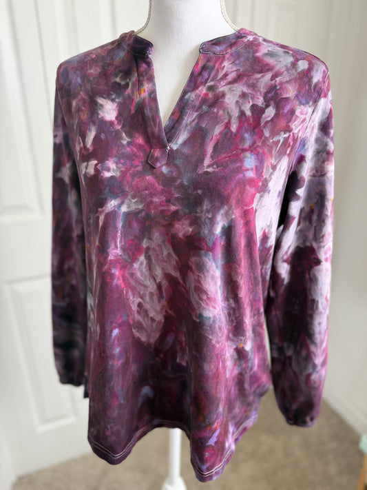 Black Cherry Vneck Knit Top Size Large