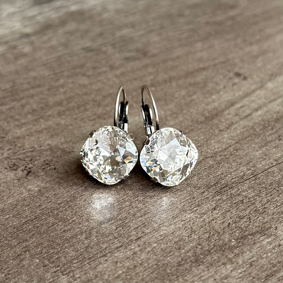 Floorboard Findings Swarovski Crystal Drops in Crystal Clear 12mm — Floorboard Findings Boutique