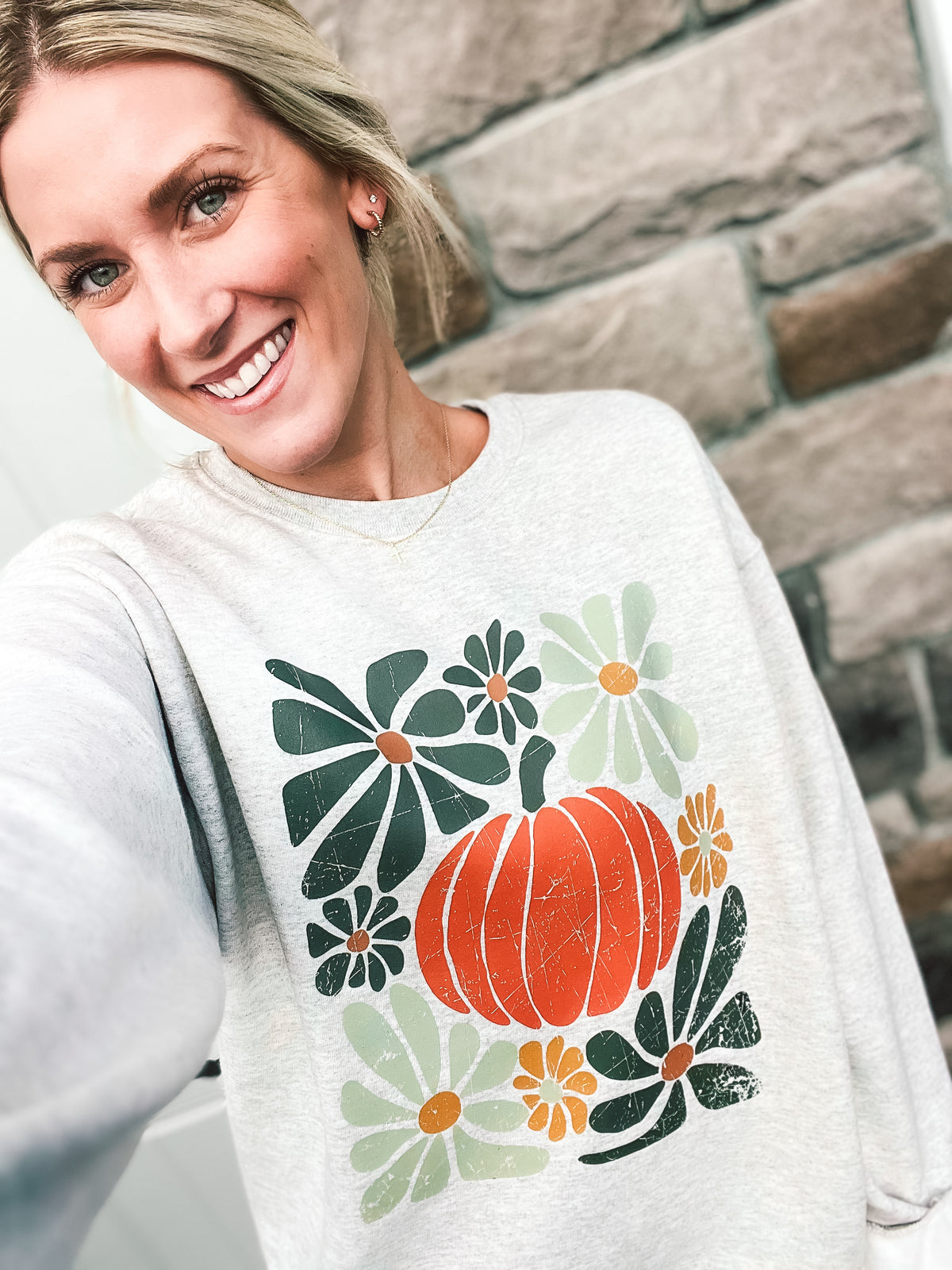 Floral Pumpkin Crewneck — Floorboard Findings Boutique
