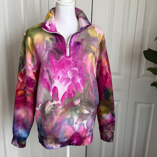 Size Medium Quarter Zip Sweatshirt