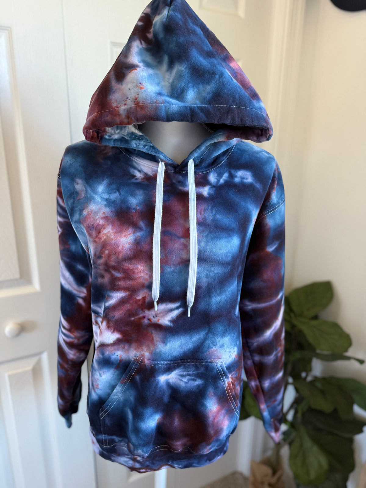 Rose & Navy Ice Dye — Floorboard Findings Boutique
