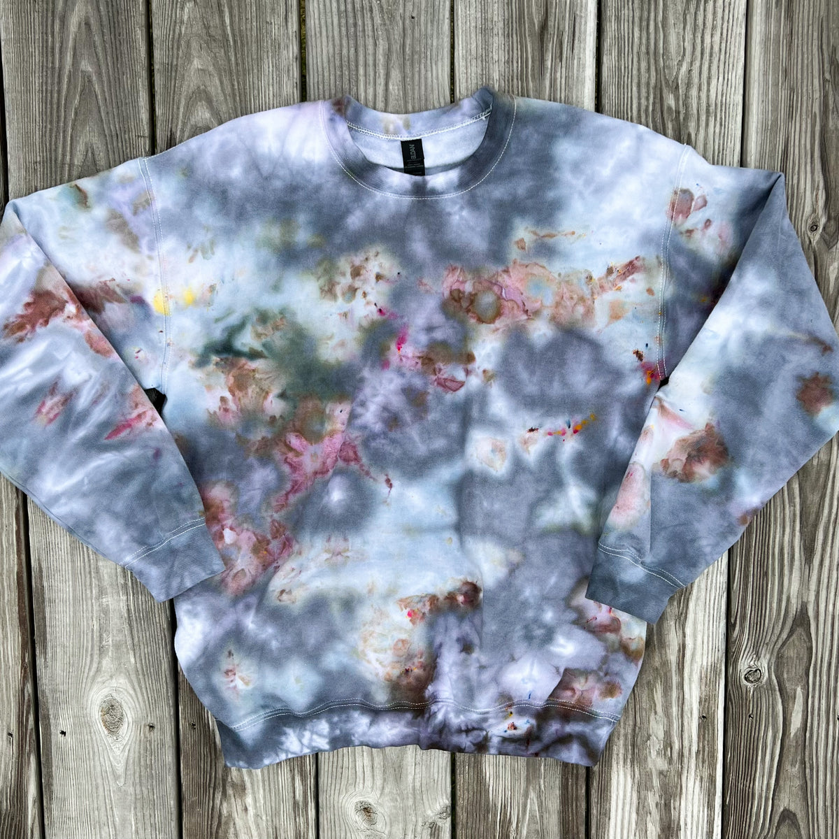 Gray Geode Ice Dye — Floorboard Findings Boutique