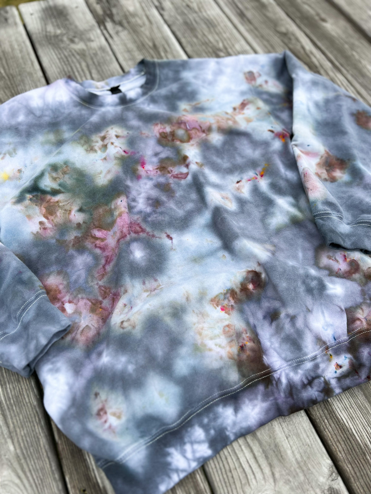Gray Geode Ice Dye — Floorboard Findings Boutique